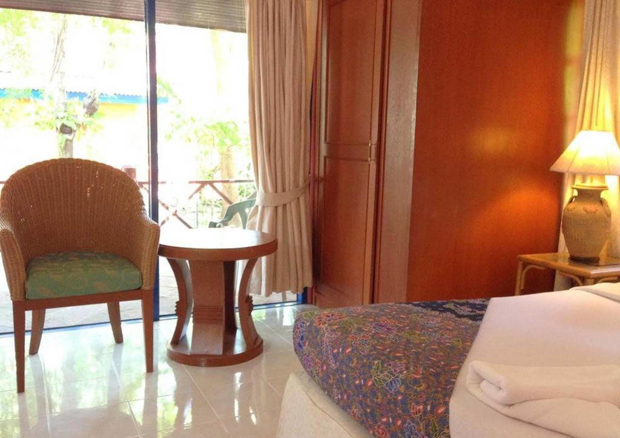 Tradewinds Cottages Szamuj-sziget Kültér fotó